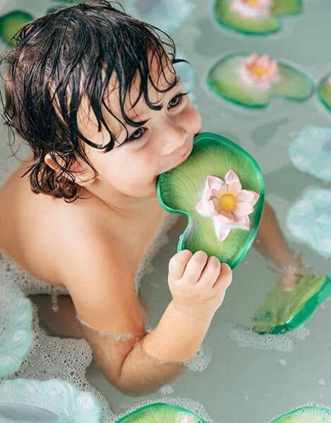 Oli-and-Carol-Water-Lily-Chewable-Baby-Toy