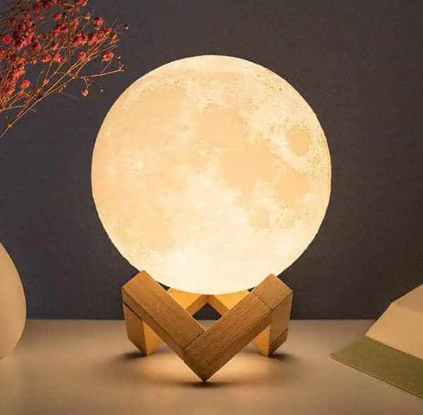 Eco-Friendly-Bed-Lamp
