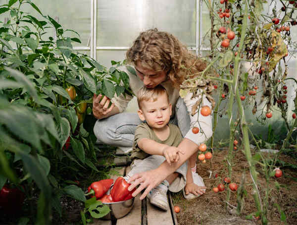 How-Does-Home-Gardening-Help-Kids-Become-Responsible