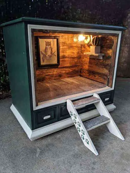 How-To-Repurpose-Old-Projection-TV
